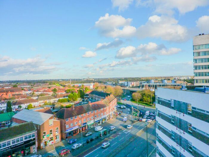 2 Bedroom Barn Conversion To Rent In Isobel House, Staines Road West, Sunbury-On-Thames, TW16