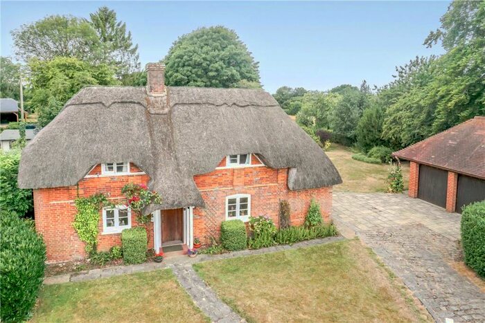 2 Bedroom Detached House For Sale In Lower Wield, Alresford, SO24
