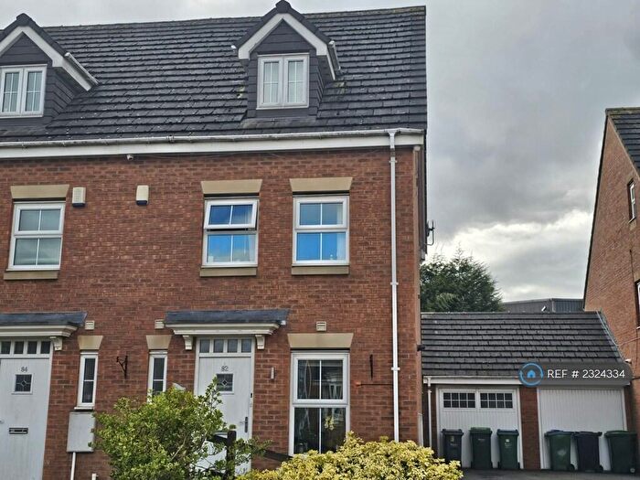3 Bedroom Semi Detached House To Rent In Scott St, Tipton, DY4