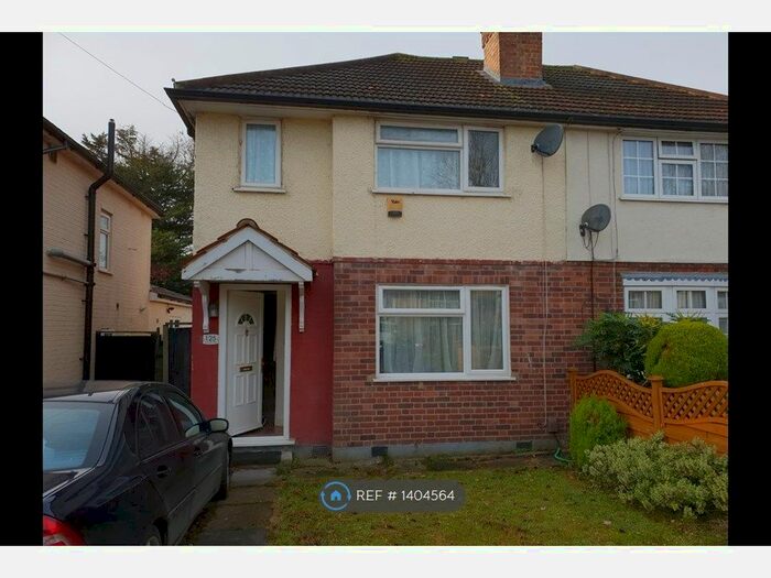 3 Bedroom Semi-Detached House To Rent In Hampden Road, Harrow, HA3