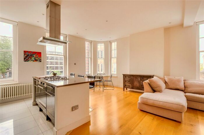 2 Bedroom Apartment To Rent In Park Walk, London, SW10