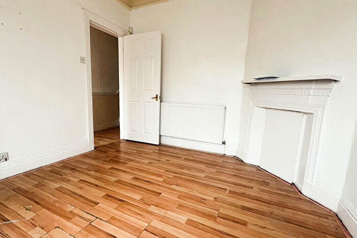 2 Bedroom Terraced House For Sale In South Street Manchester, M12