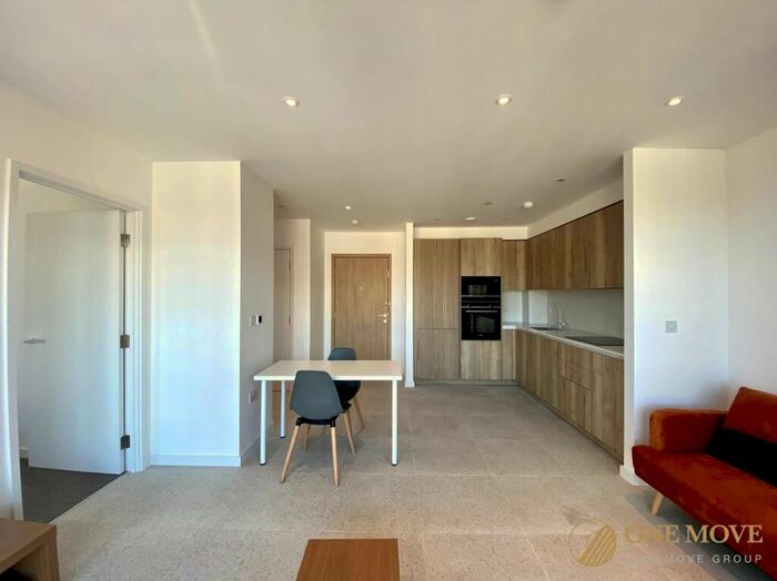 1 Bedroom Flat To Rent In Georgette Apartments, The Silk District, E1