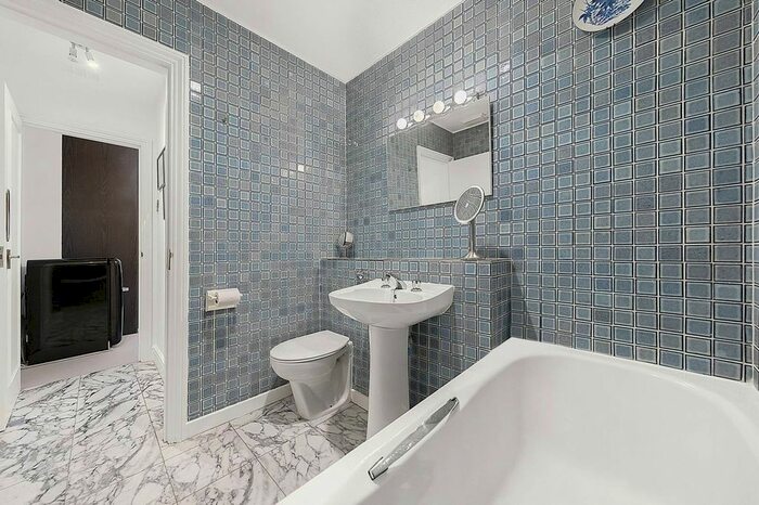 Studio To Rent In Cranley Gardens, South Kensington, London, SW7