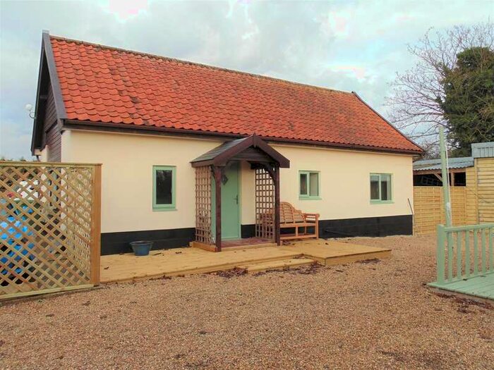 1 Bedroom Detached Bungalow To Rent In Tanns Lane, North Lopham, Diss, IP22