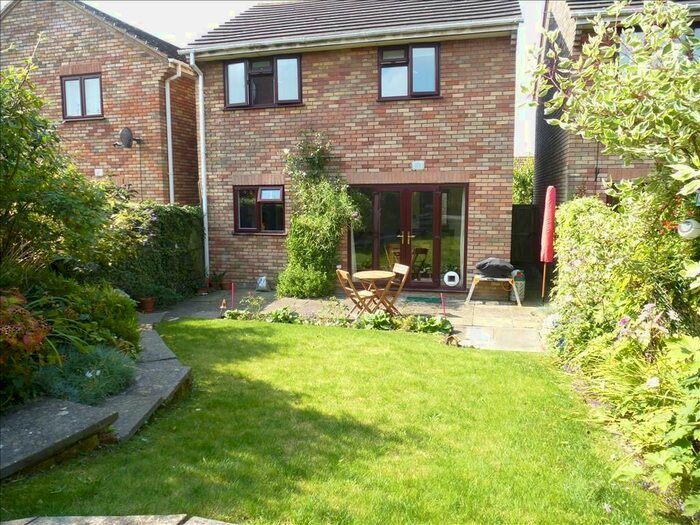 3 Bedroom Detached House To Rent In The Hollies, Brook Street, Tring, HP23
