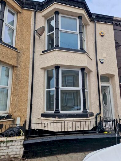 3 Bedroom Terraced House To Rent In Percy Street, Bootle, L20