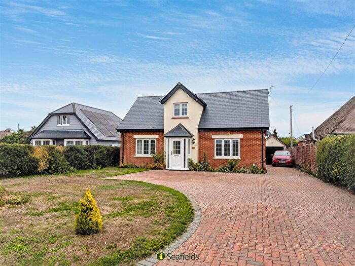 4 Bedroom Detached House For Sale In Palmers Road, Wootton Bridge, PO33
