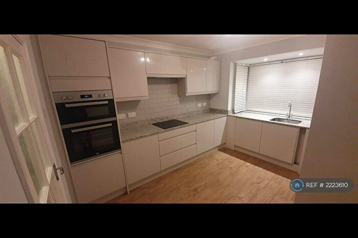 2 Bedroom Maisonette To Rent In Westgate Road, Beckenham, BR3