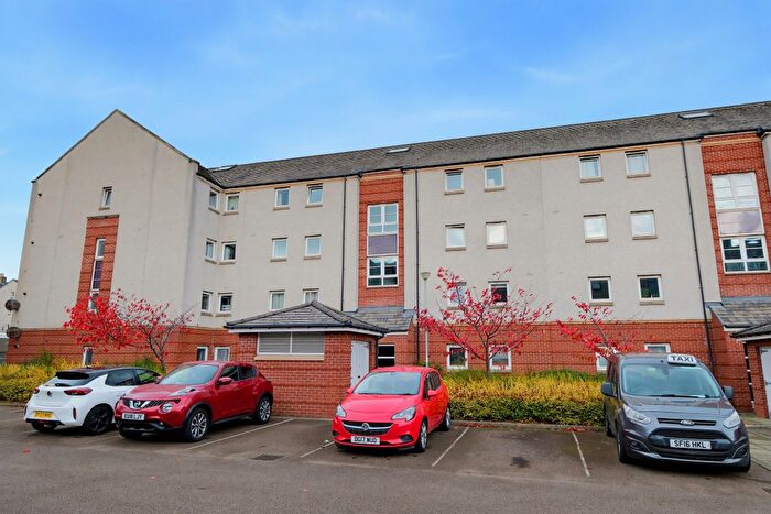 2 Bedroom Flat For Sale In Fraser Road, The City Centre, Aberdeen, AB25