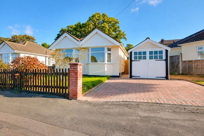 2 Bedroom Detached Bungalow For Sale In Bitterne! No Forward Chain! Refurbished! Garage! Cul-de-sac Location!, SO19