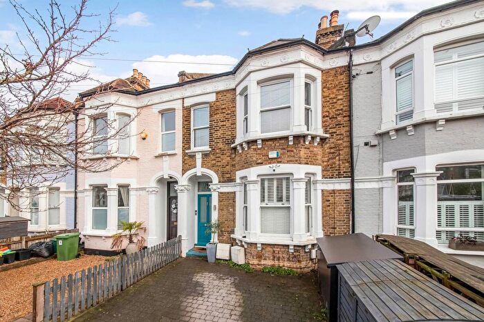 3 Bedroom Flat For Sale In Venner Road, Sydenham, London, SE26