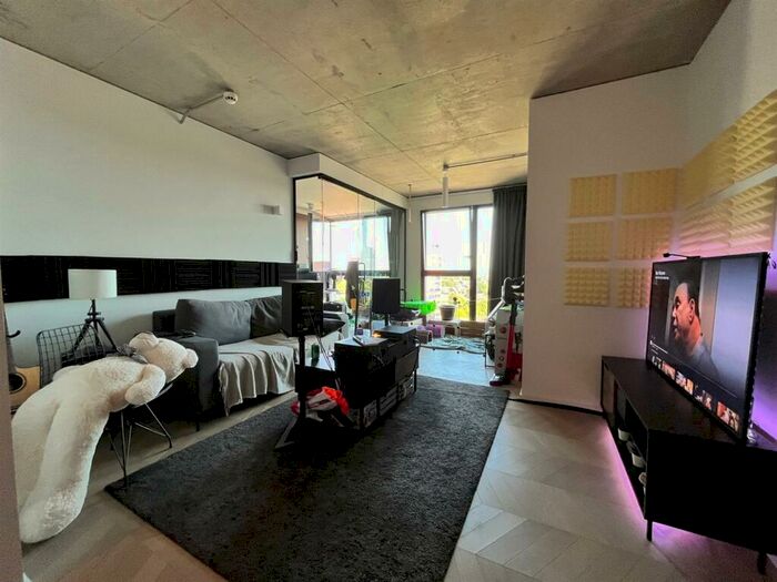 2 Bedroom Apartment To Rent In F Spinners Way, Castlefield, Manchester, M15