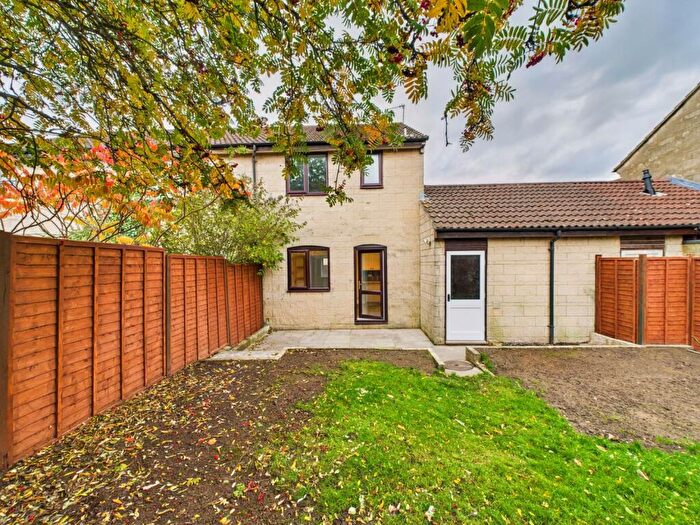 3 Bedroom End Of Terrace House For Sale In York Close, Yate, Bristol, BS37