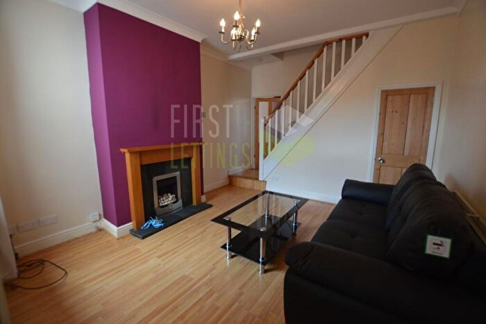 3 Bedroom Terraced House To Rent In Wordsworth Road, Clarendon Park, LE2