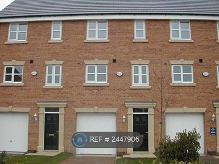 3 Bedroom Terraced House To Rent In Morse Way, Kettering, NN14