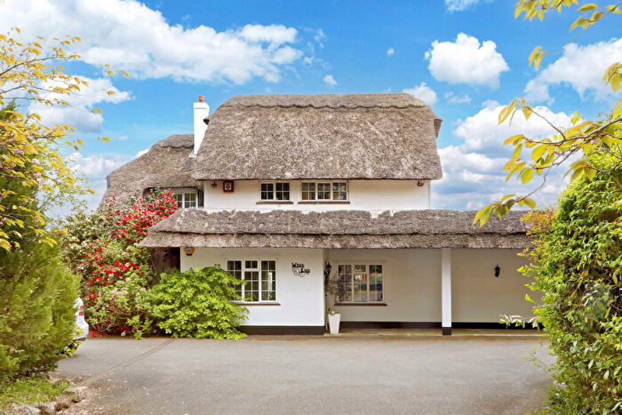 4 Bedroom Detached House For Sale In Stoke Wood, Stoke Poges, Buckinghamshire, SL2