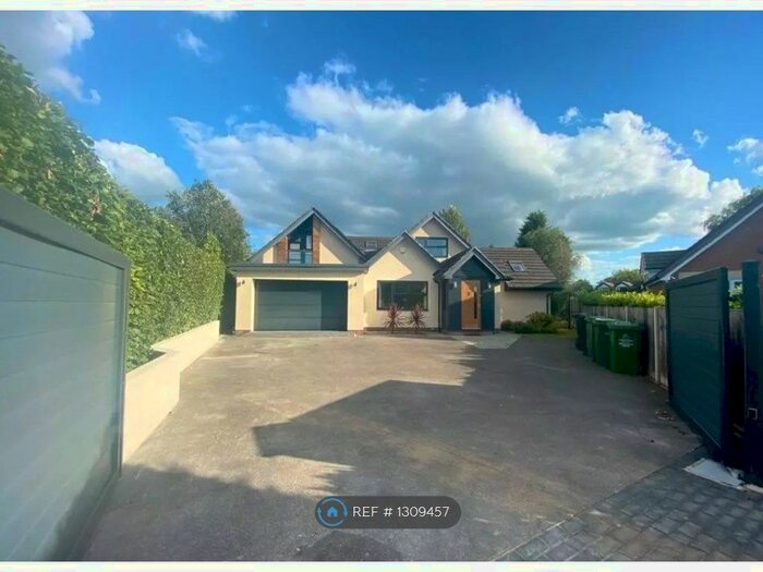 5 Bedroom Detached House To Rent In Winmarith Drive, Hale Barns, WA15