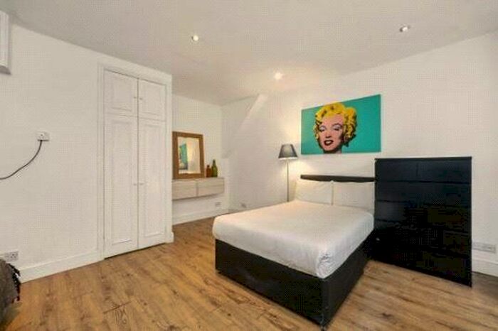 Studio To Rent In Collingham Place, South Kensington, London, SW5