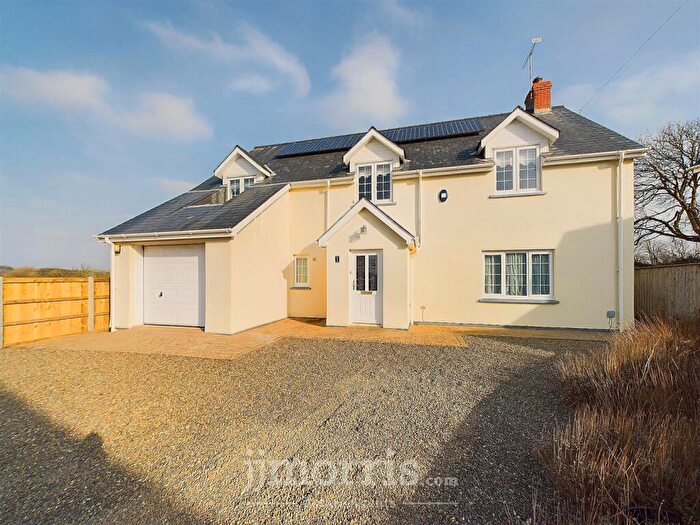 4 Bedroom Detached House For Sale In Clos Rebecca, Castlemorris, Haverfordwest, SA62