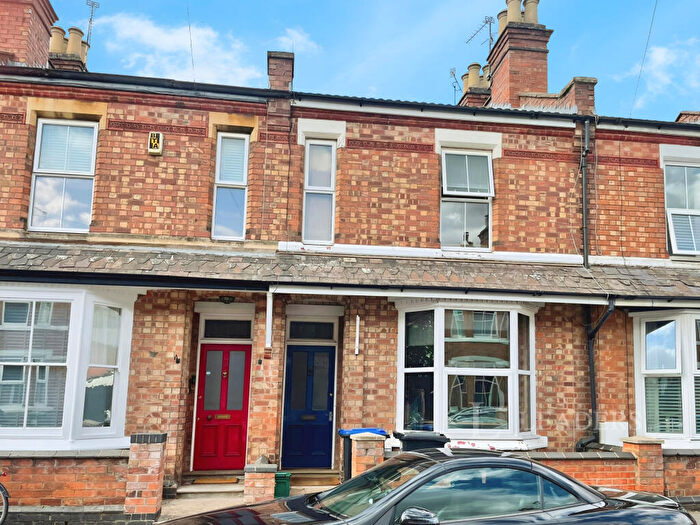 1 Bedroom House To Rent In Camberwell Terrace, CV31