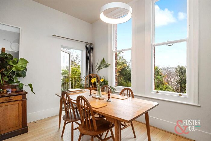 5 Bedroom Detached House For Sale In Surrenden Road, Brighton, BN1