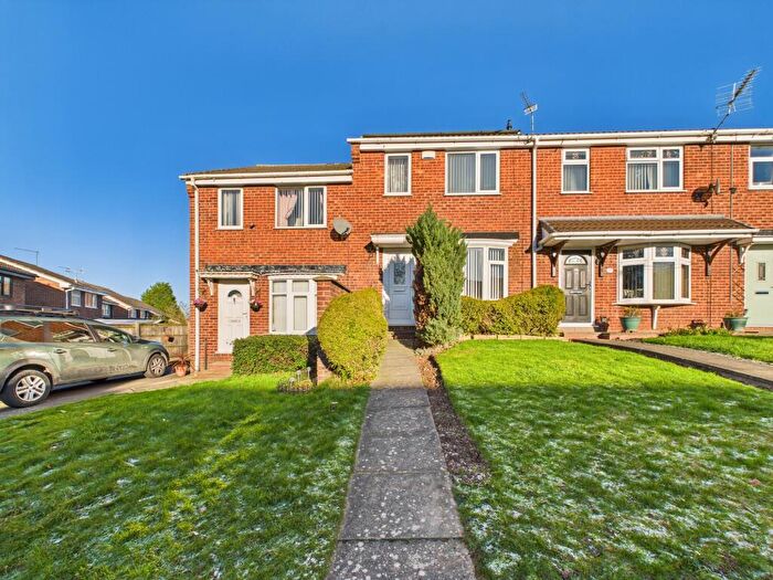 3 Bedroom Terraced House For Sale In Vestry Road, Oakwood, DE21