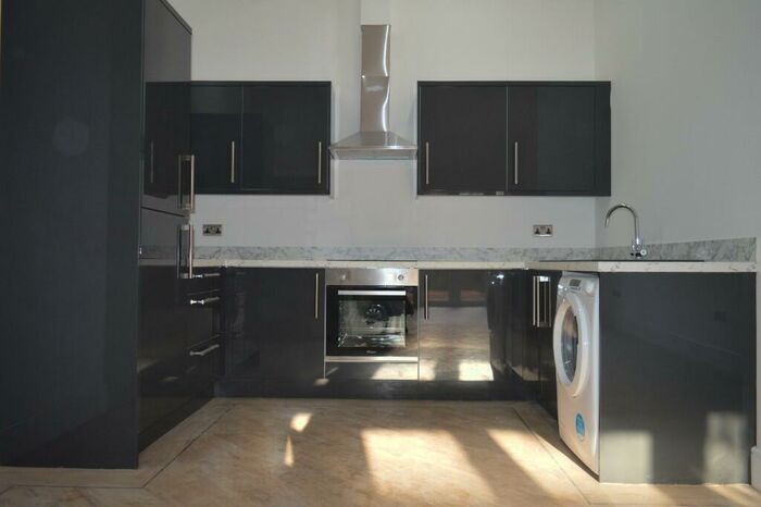 1 Bedroom Flat To Rent In Derwent Road East, Liverpool, Merseyside, L13