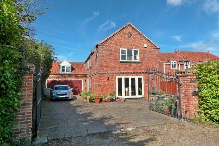 5 Bedroom Detached House To Rent In Cross Lane Collingham, Newark, NG23