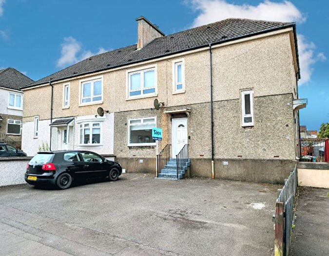 2 Bedroom Flat For Sale In Kirkview Avenue, Shotts, ML7