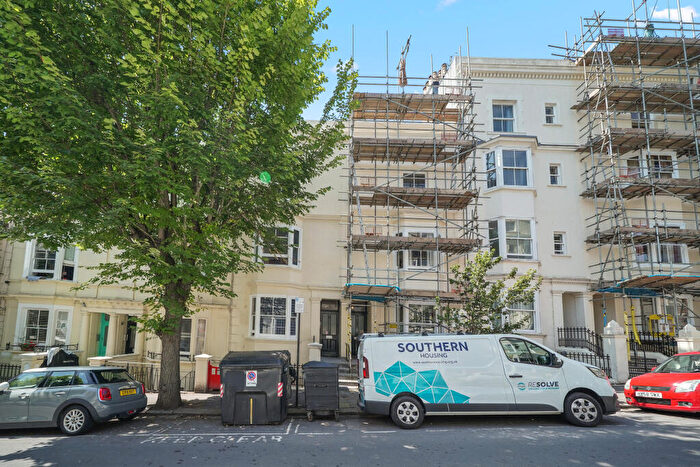 1 Bedroom Flat For Sale In Second, York Road, Hove, East Sussex, BN3