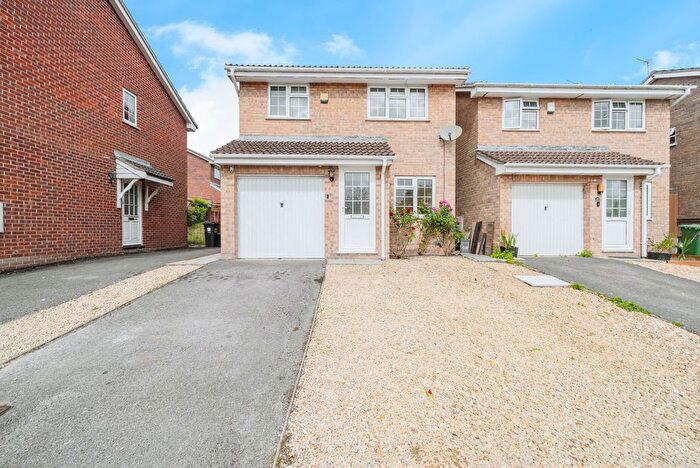 3 Bedroom Detached House For Sale In Berkeley Mead, Bradley Stoke, Bristol, Gloucestershire, BS32