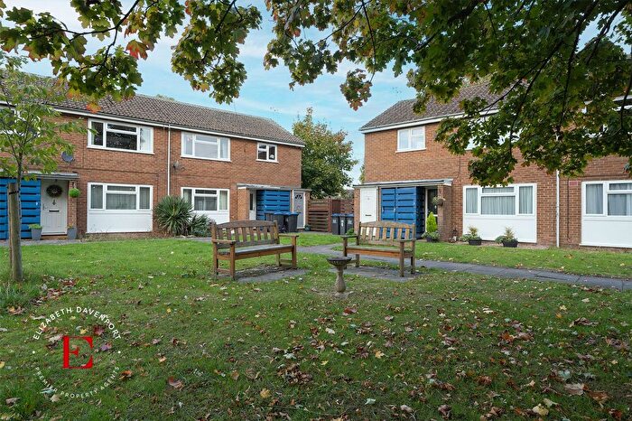 1 Bedroom Flat To Rent In School Croft, Beausale, CV35