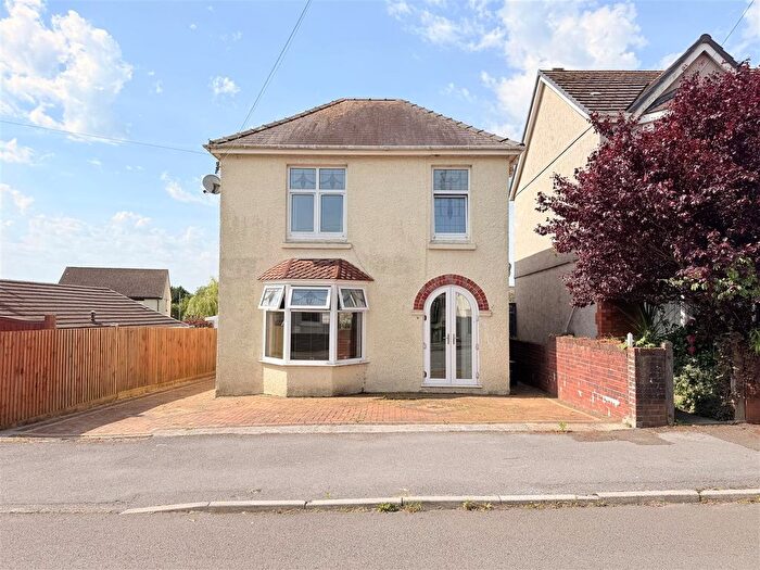 3 Bedroom Detached House For Sale In Bryn Avenue, Burry Port, SA16