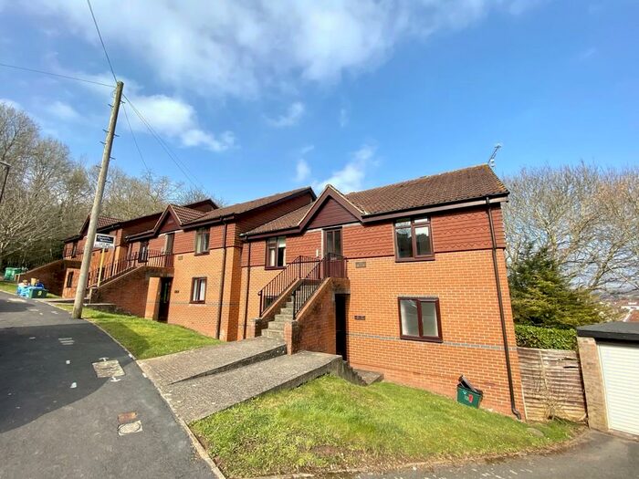 1 Bedroom Apartment To Rent In Arnos Vale, Queensdown Court, BS4