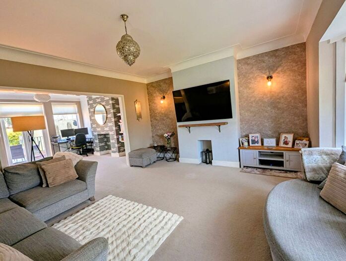 3 Bedroom Property For Sale In King George Road, South Shields, NE34