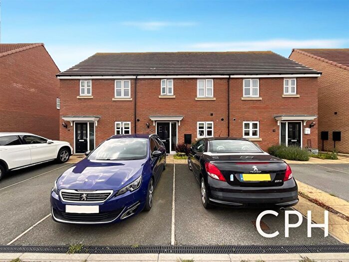 3 Bedroom Property For Sale In Fenton Drive, West Ayton, Scarborough, YO13