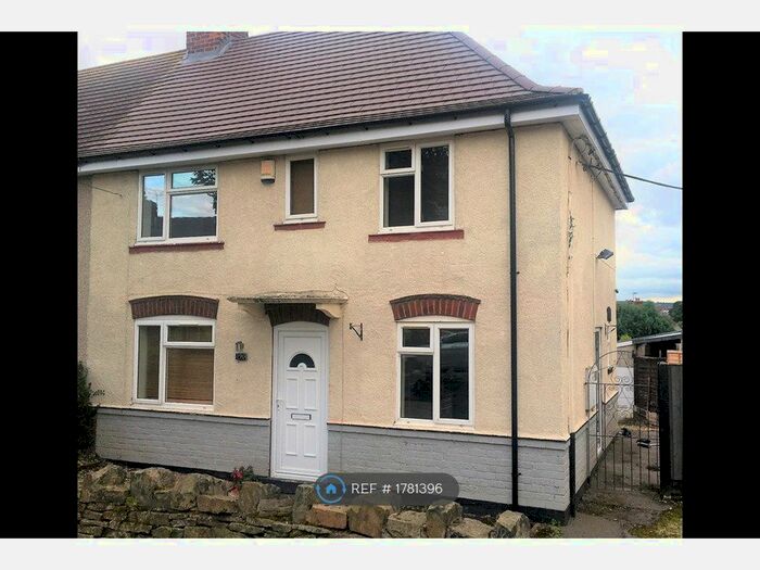 3 Bedroom Semi-Detached House To Rent In Tapton View Road, Chesterfield, S41