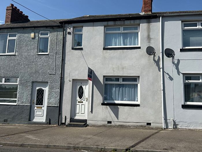 3 Bedroom Terraced House To Rent In Adolphus Place, Gilesgate, Durham, DH1