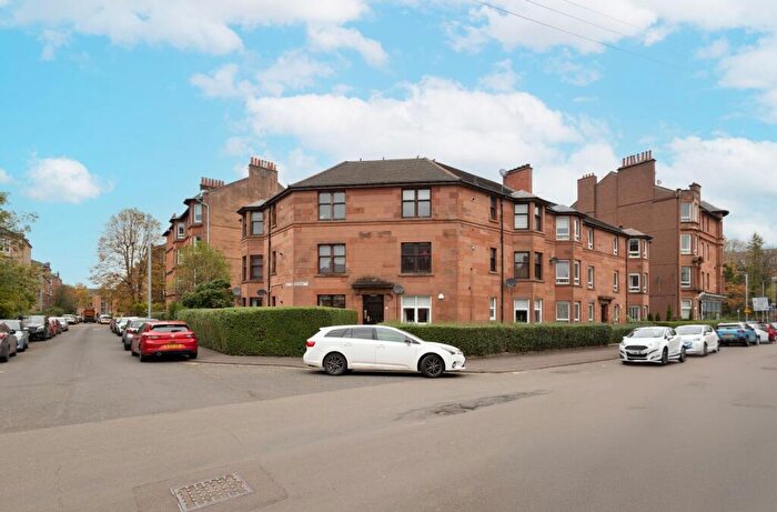 2 Bedroom Flat For Sale In Brisbane Street, Mount Florida, G42