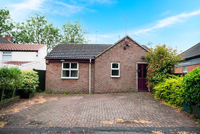 2 Bedroom Detached Bungalow For Sale In Spa Common, Retford, DN22