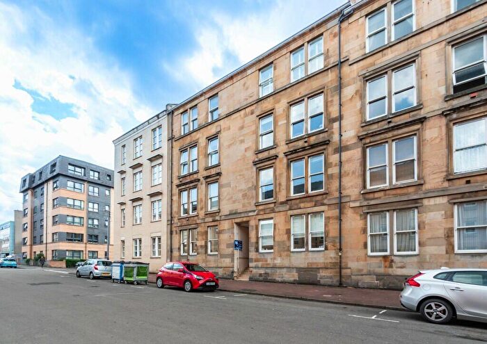 3 Bedroom Flat To Rent In Berkeley Street, Glasgow, G3