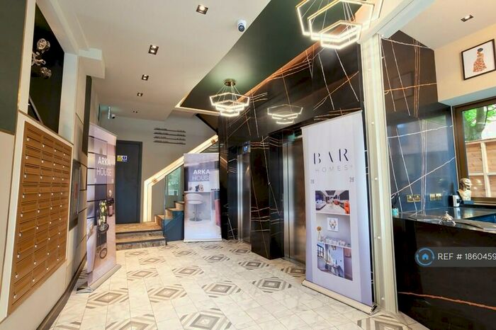 1 Bedroom Flat To Rent In High Road, London, N20