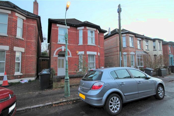 1 Bedroom Flat To Rent In Haviland Road East, Boscombe, Bournemouth, BH7