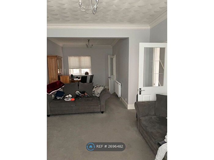 4 Bedroom Detached House To Rent In Claudius Rd, Colchester, CO2