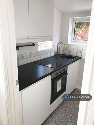 1 Bedroom Flat To Rent In Raleigh Road, Exeter, EX1
