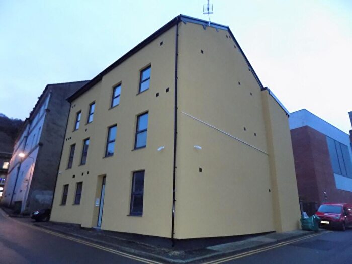 1 Bedroom Apartment To Rent In Ffordd Y Ffynnon, Bangor, Gwynedd, LL57