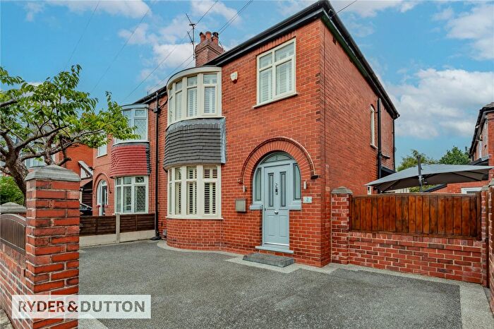 3 Bedroom Semi-detached House For Sale In Tatchbury Road, Failsworth, Manchester, M35