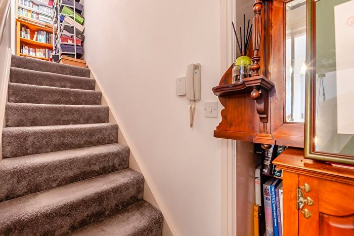 2 Bedroom Flat For Sale In Highcroft Road, Birmingham, B23