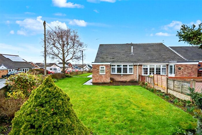 2 Bedroom Bungalow For Sale In Priestley View, Pudsey, West Yorkshire, LS28